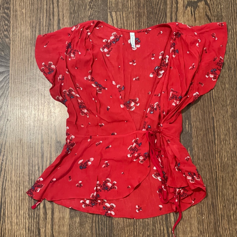 FLORAL RED BLOUSE